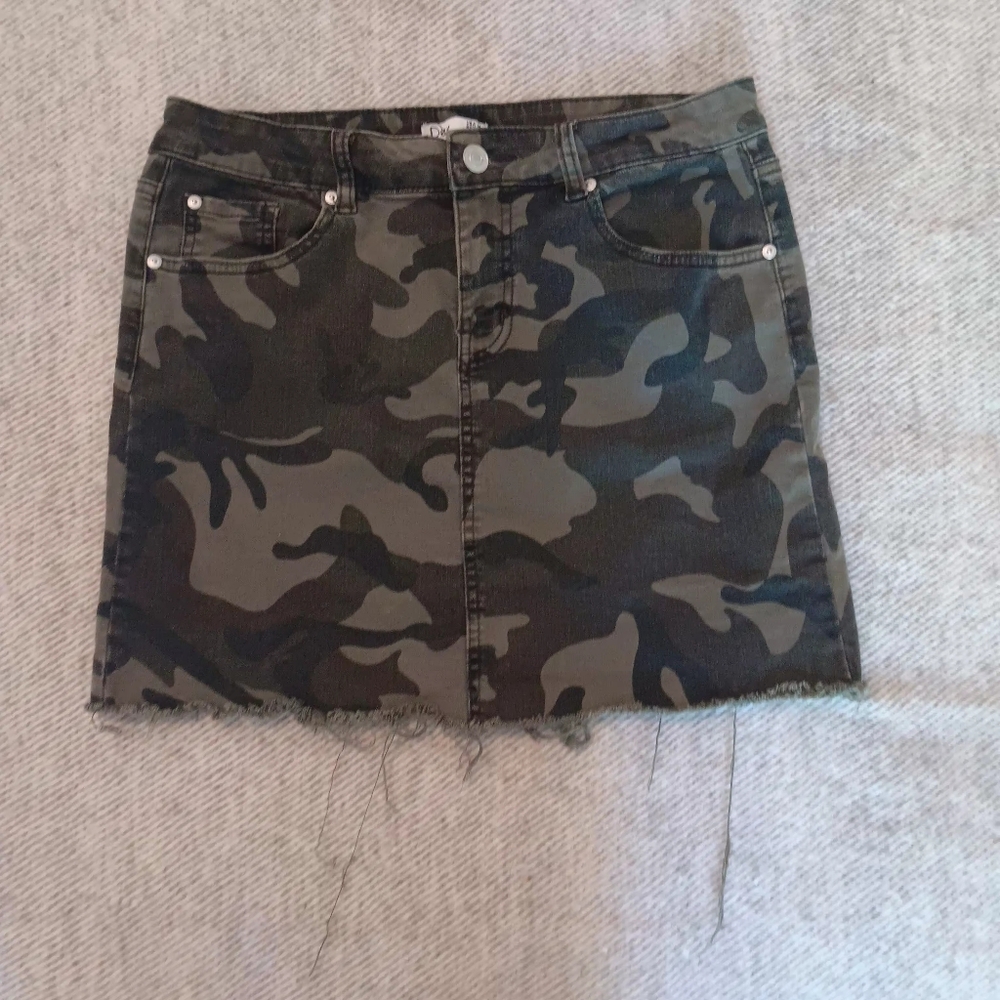 Dex Camo Mini Skirt